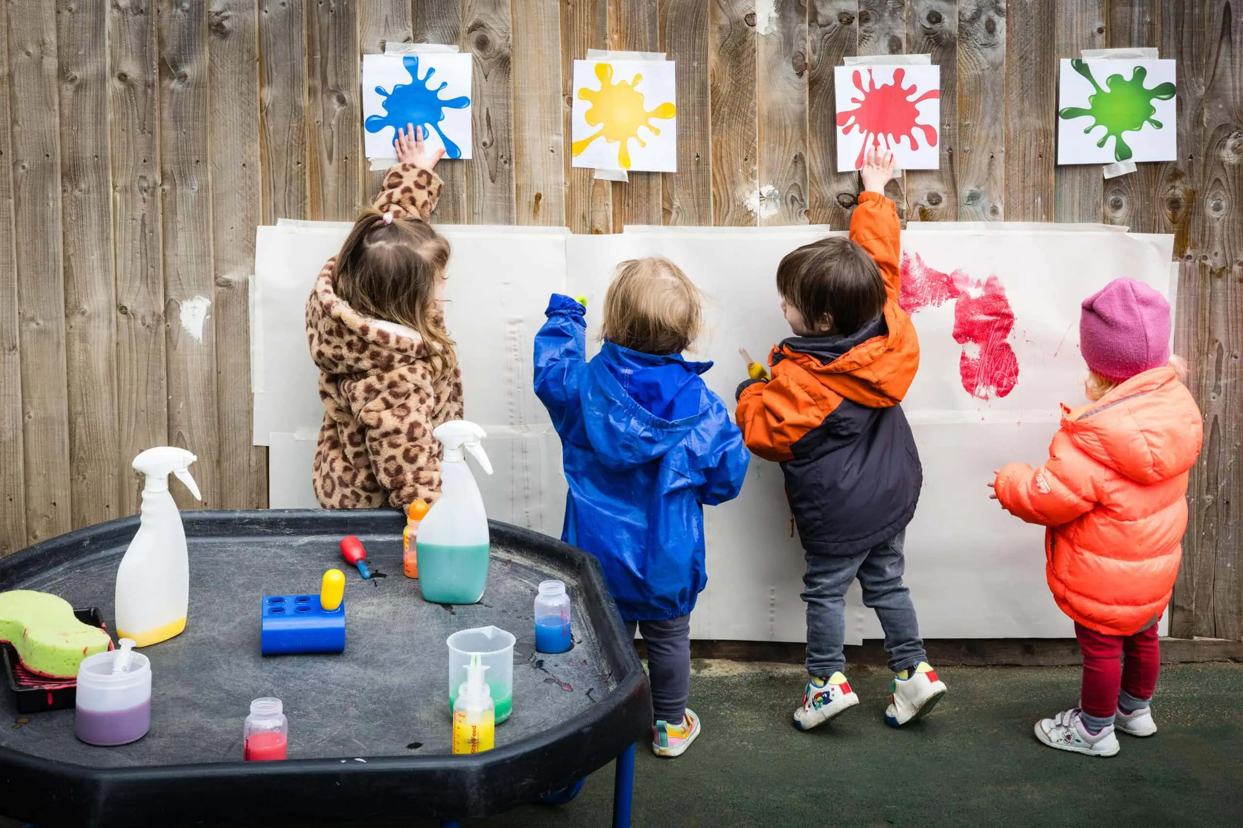 Children arriving at Shelford Day Nursery